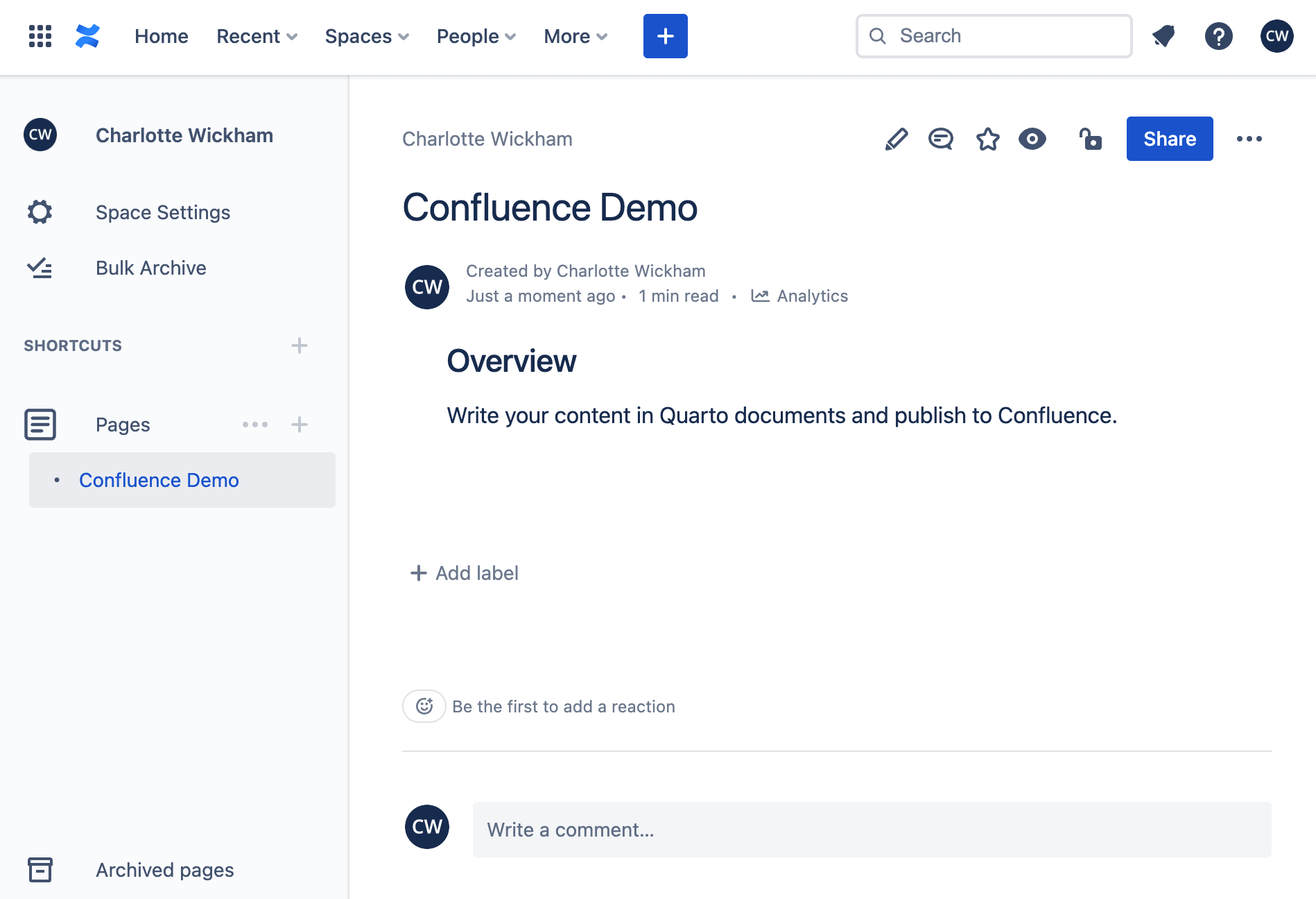 Confluence上发布的confluence-demo.qmd文件的截图。在侧边栏中，页面Confluence Demo列在顶层页面下。